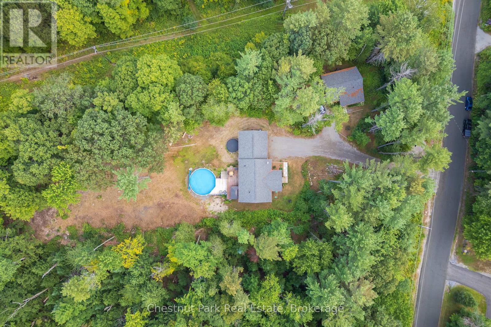 2698 Old Muskoka Road, Huntsville, Ontario  P0B 1M0 - Photo 1 - X12415276