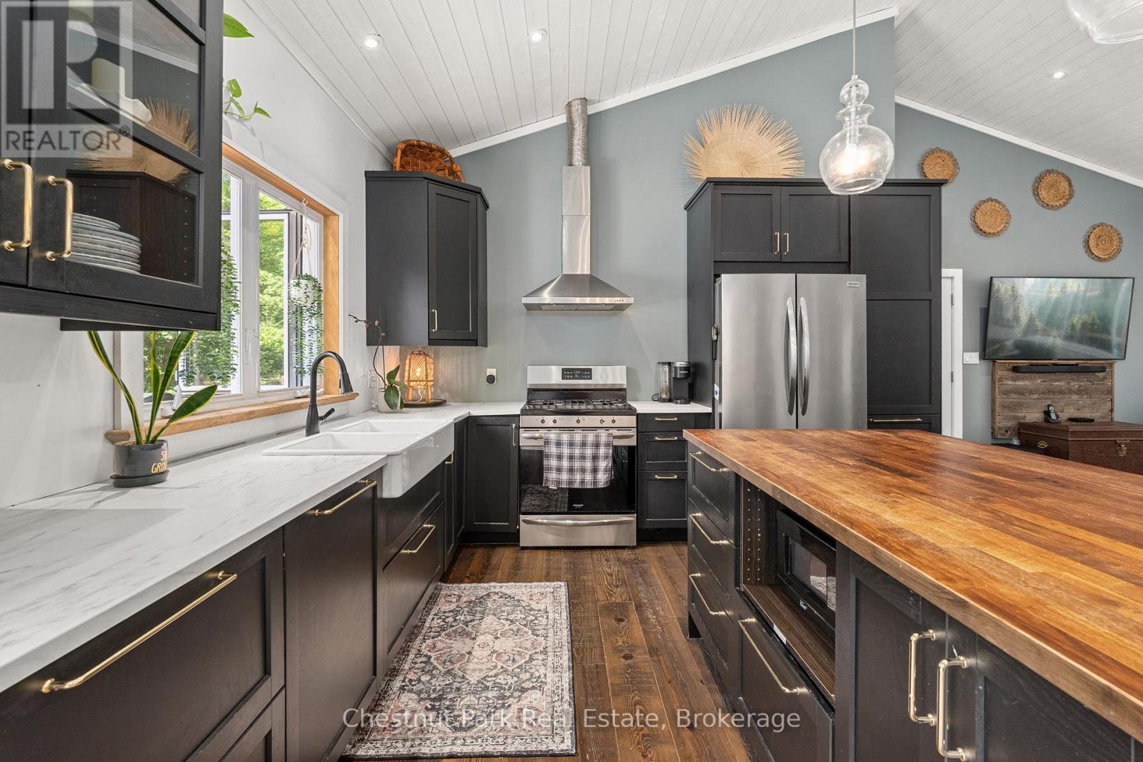 2698 Old Muskoka Road, Huntsville, Ontario  P0B 1M0 - Photo 12 - X12415276