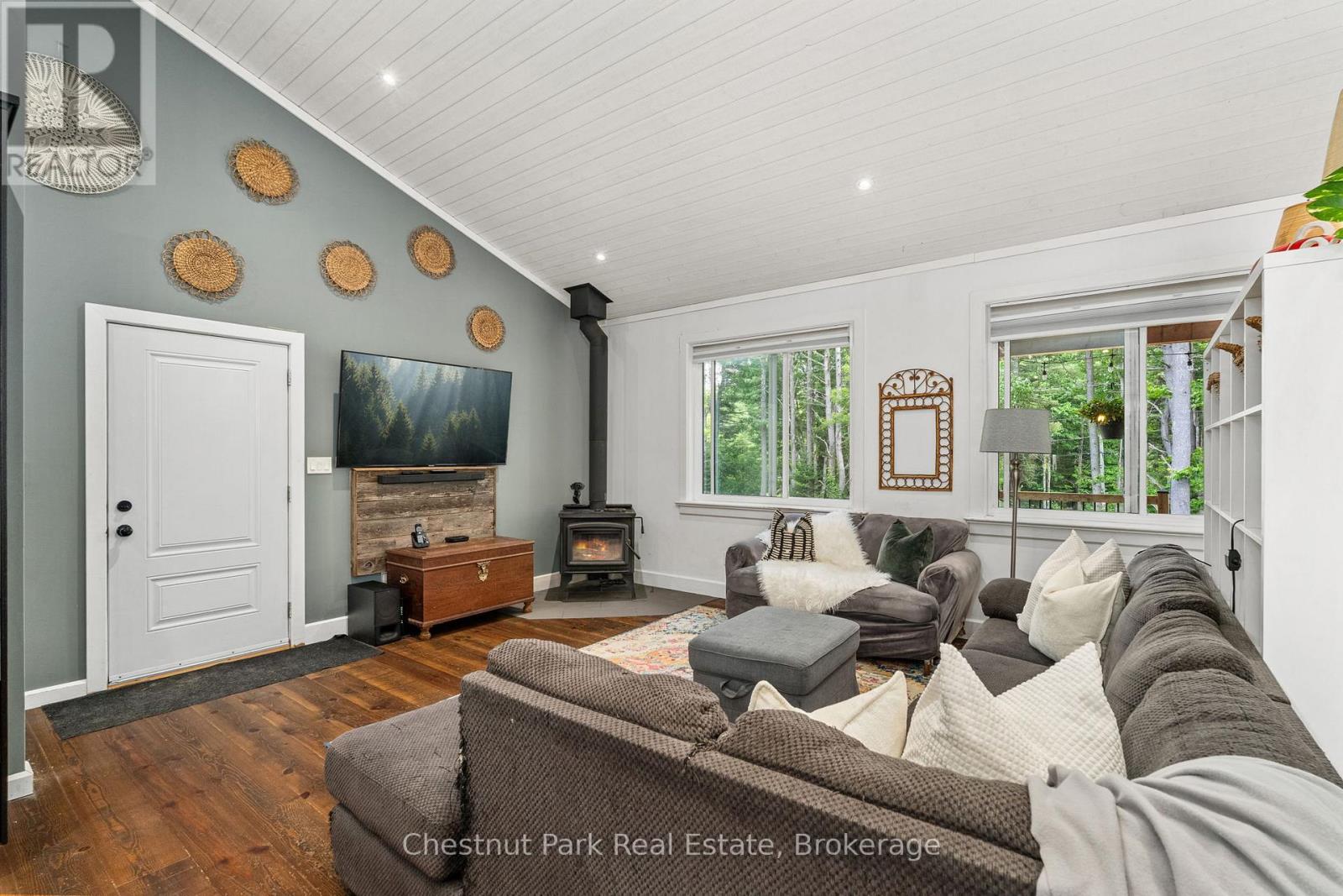 2698 Old Muskoka Road, Huntsville, Ontario  P0B 1M0 - Photo 15 - X12415276