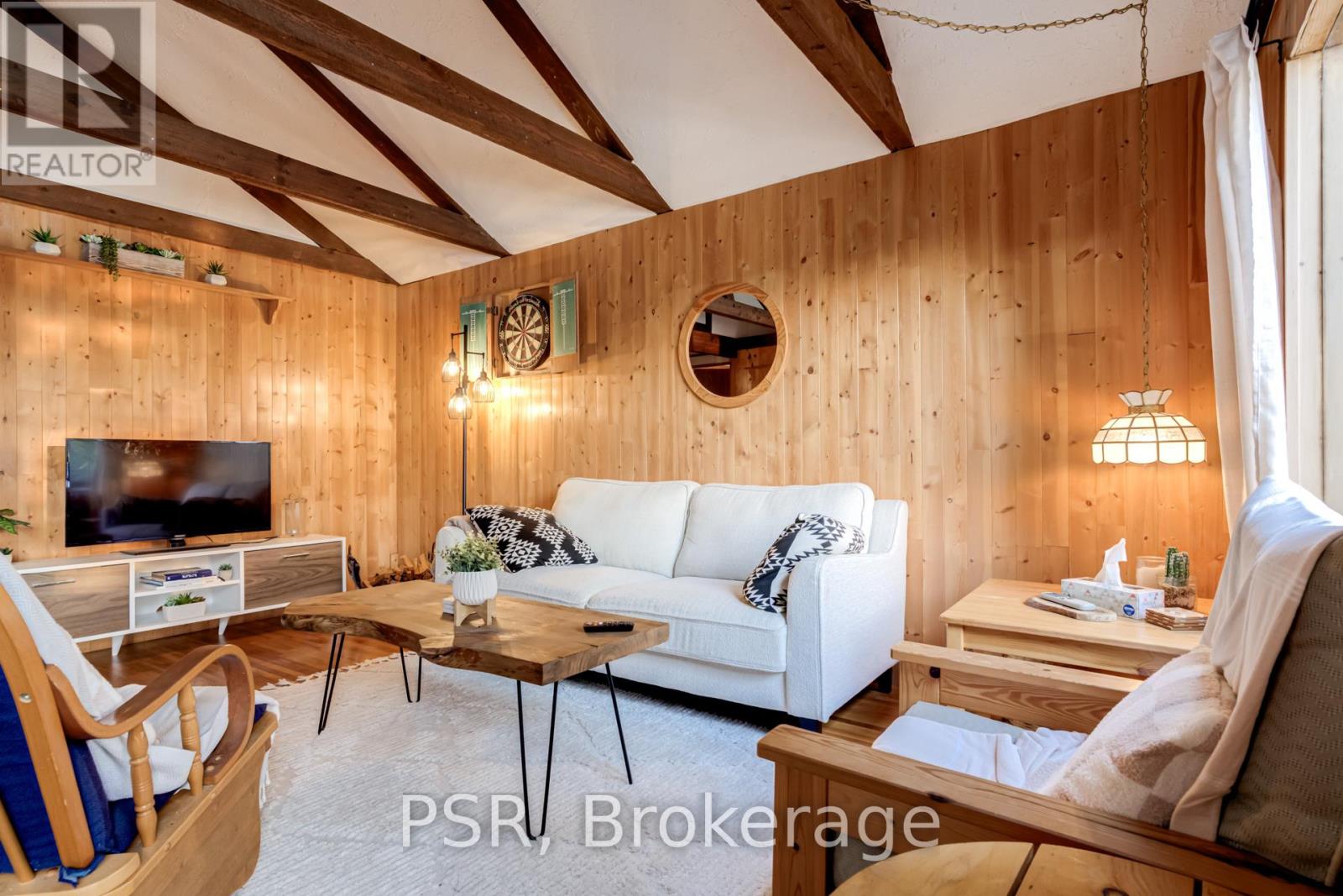 1027 North Pine Drive, Lake Of Bays, Ontario  P0A 1E0 - Photo 12 - X12416145