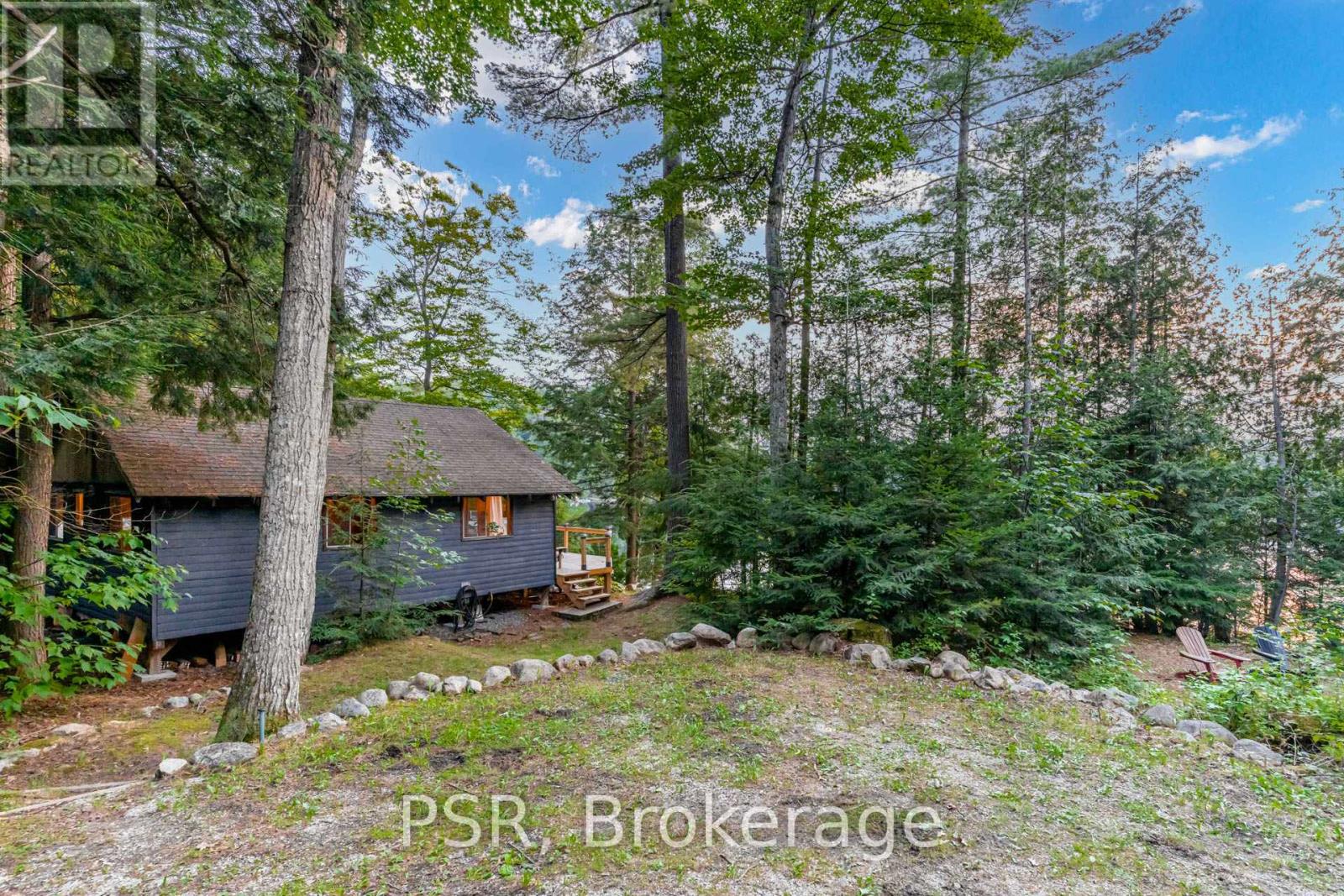 1027 North Pine Drive, Lake Of Bays, Ontario  P0A 1E0 - Photo 22 - X12416145