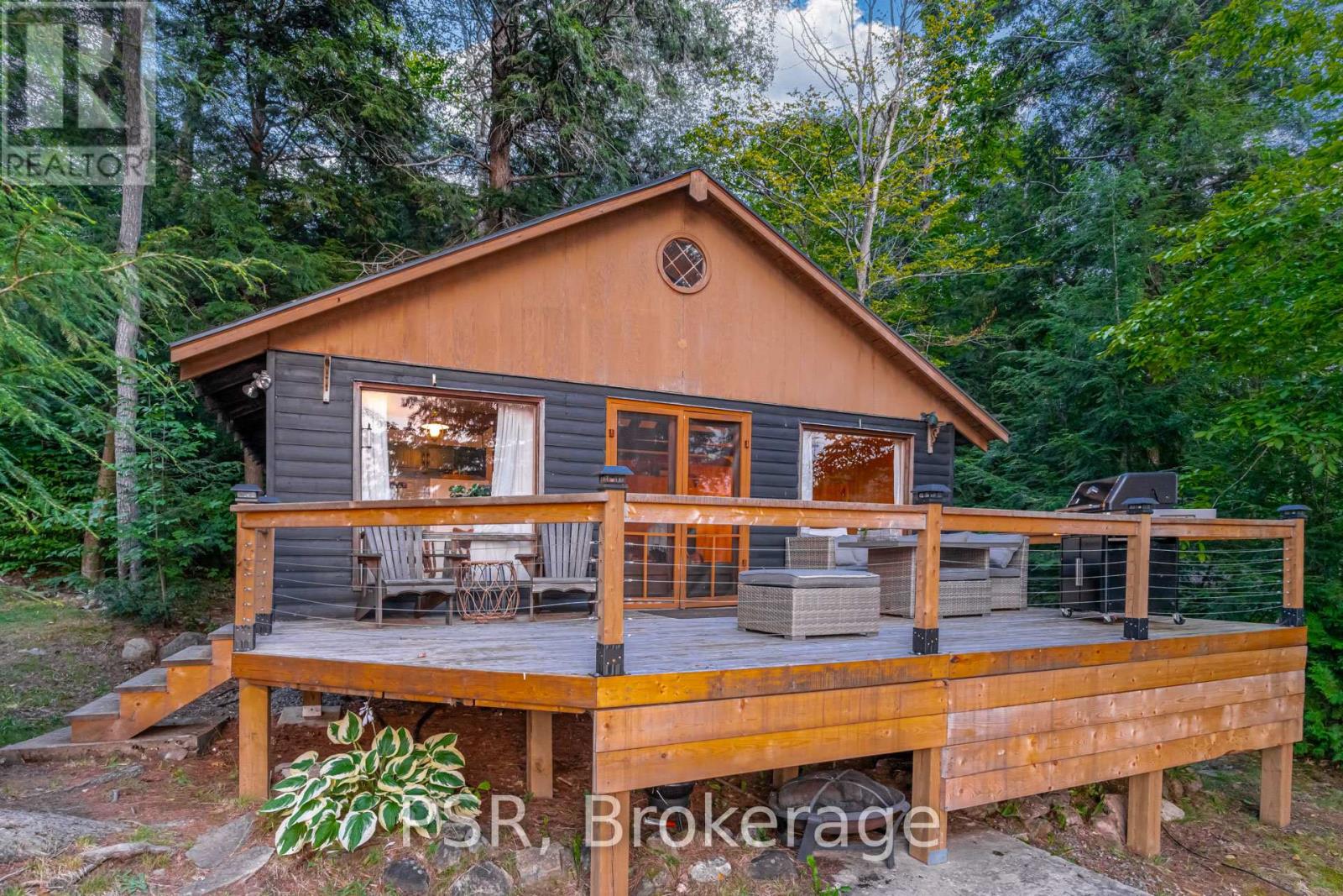 1027 North Pine Drive, Lake Of Bays, Ontario  P0A 1E0 - Photo 23 - X12416145