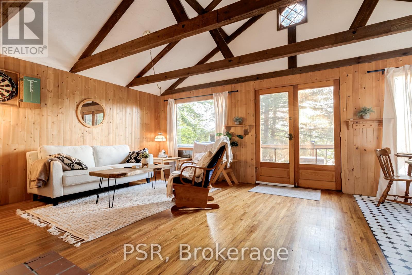 1027 North Pine Drive, Lake Of Bays, Ontario  P0A 1E0 - Photo 9 - X12416145