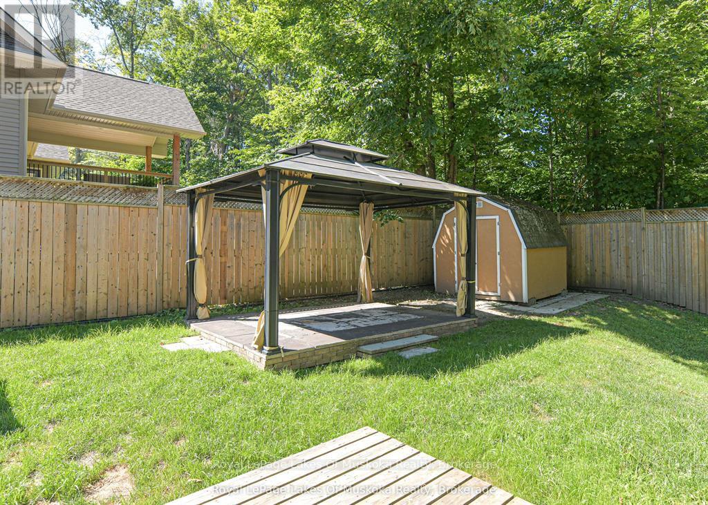 115 Douglas Street, Gravenhurst, Ontario  P1P 1A4 - Photo 23 - X12417211