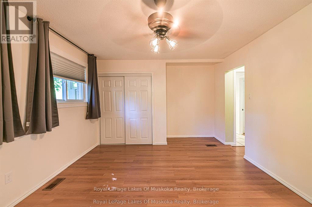 115 Douglas Street, Gravenhurst, Ontario  P1P 1A4 - Photo 42 - X12417211