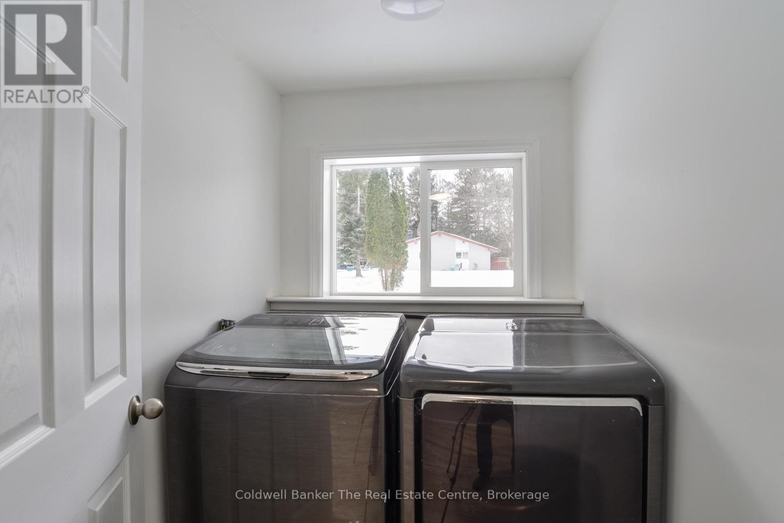 460 Wellington Street, Gravenhurst, Ontario  P1P 1A5 - Photo 23 - X12417757