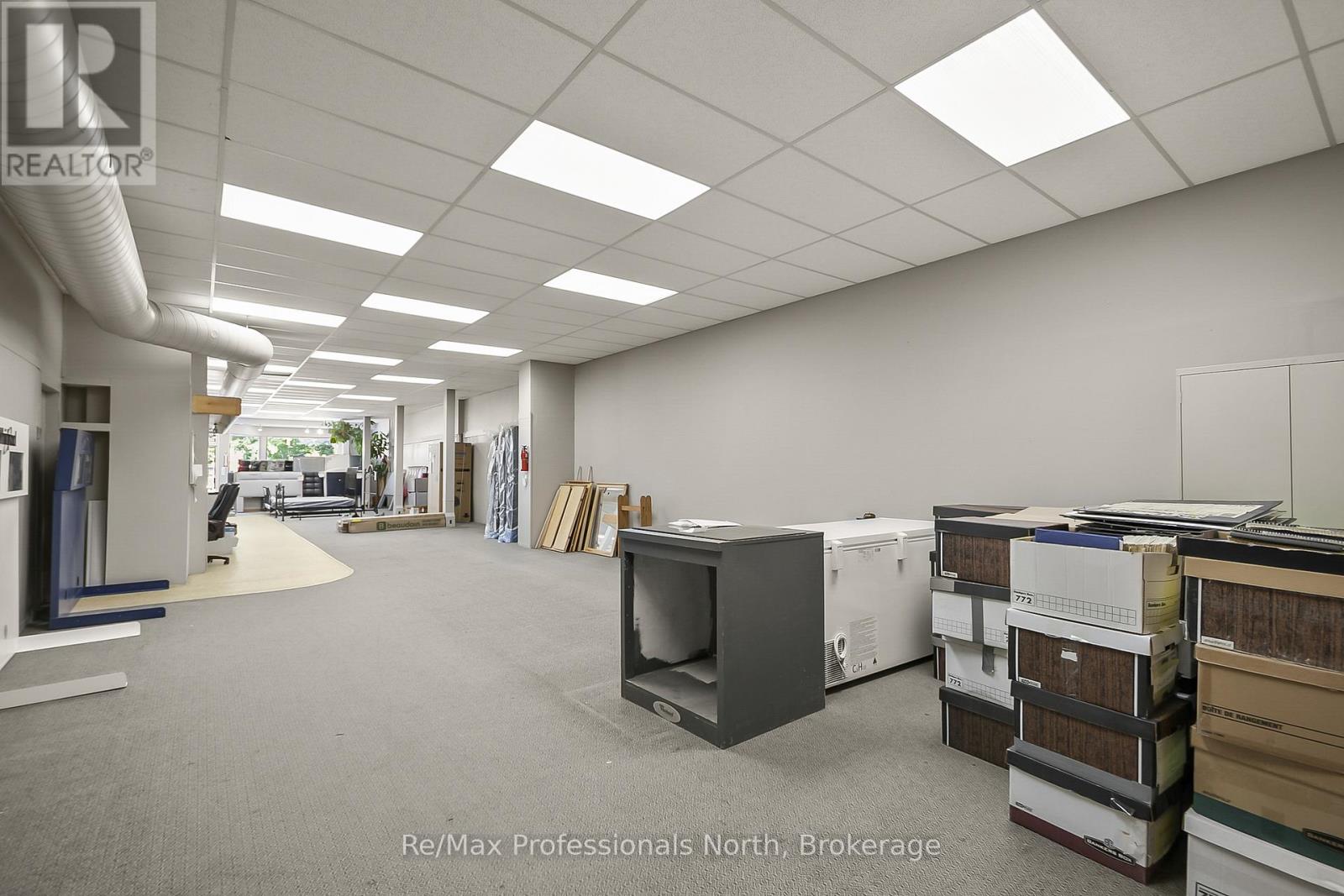 171 Muskoka Road S, Gravenhurst, Ontario  P1P 1X3 - Photo 12 - X12418071