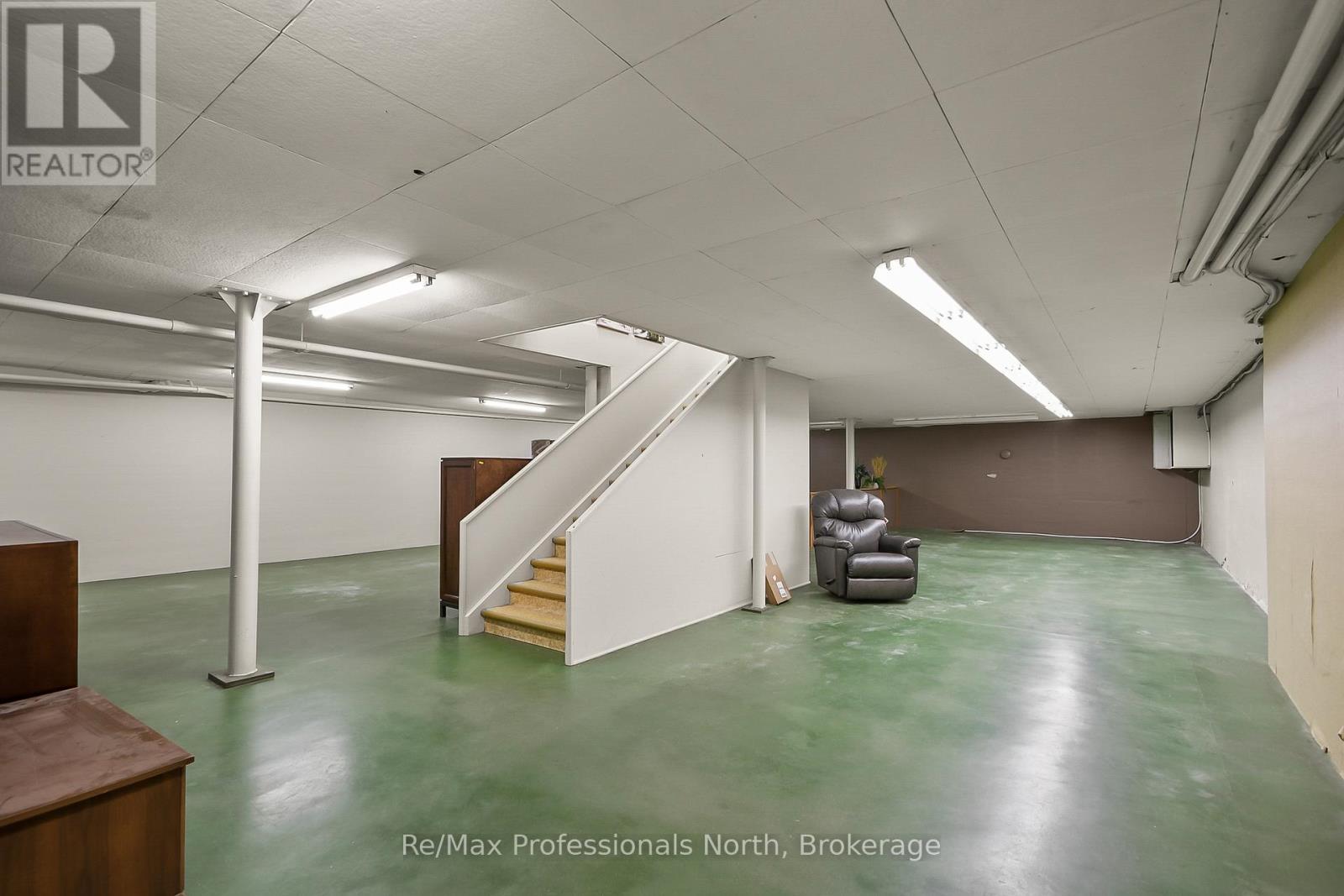 171 Muskoka Road S, Gravenhurst, Ontario  P1P 1X3 - Photo 19 - X12418071