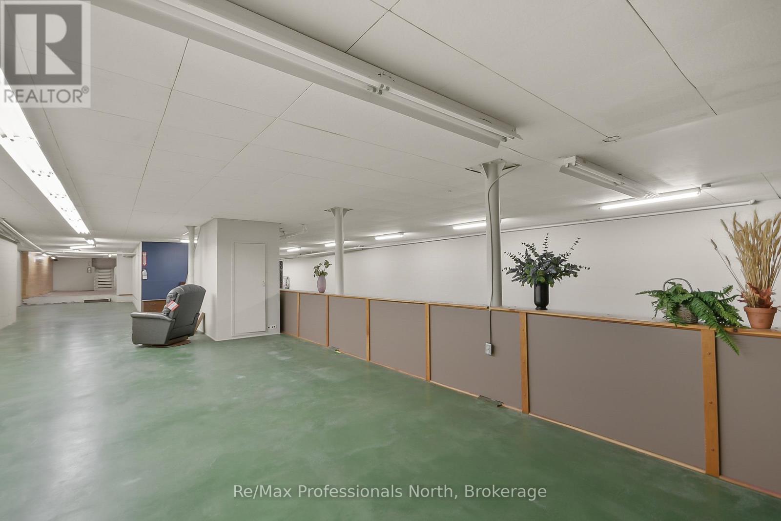 171 Muskoka Road S, Gravenhurst, Ontario  P1P 1X3 - Photo 20 - X12418071