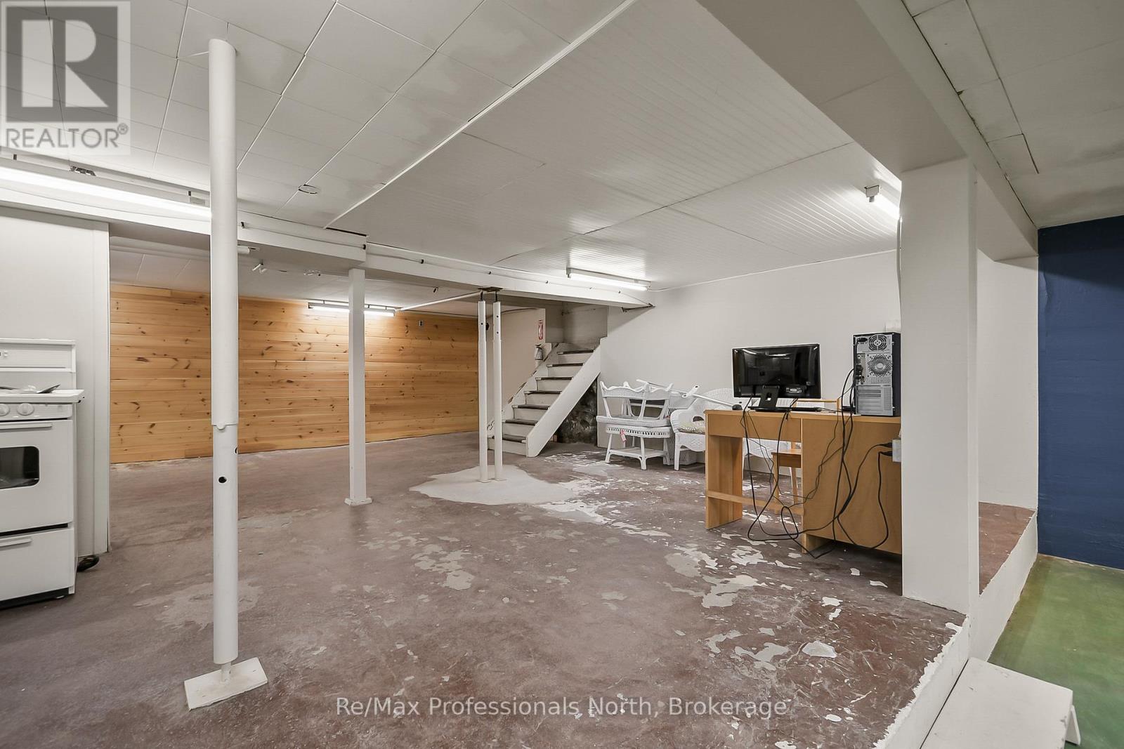 171 Muskoka Road S, Gravenhurst, Ontario  P1P 1X3 - Photo 25 - X12418071