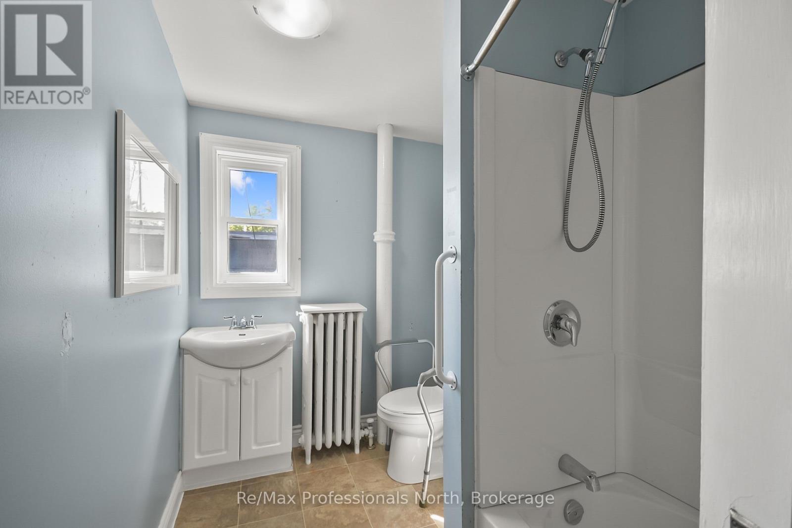 171 Muskoka Road S, Gravenhurst, Ontario  P1P 1X3 - Photo 45 - X12418071