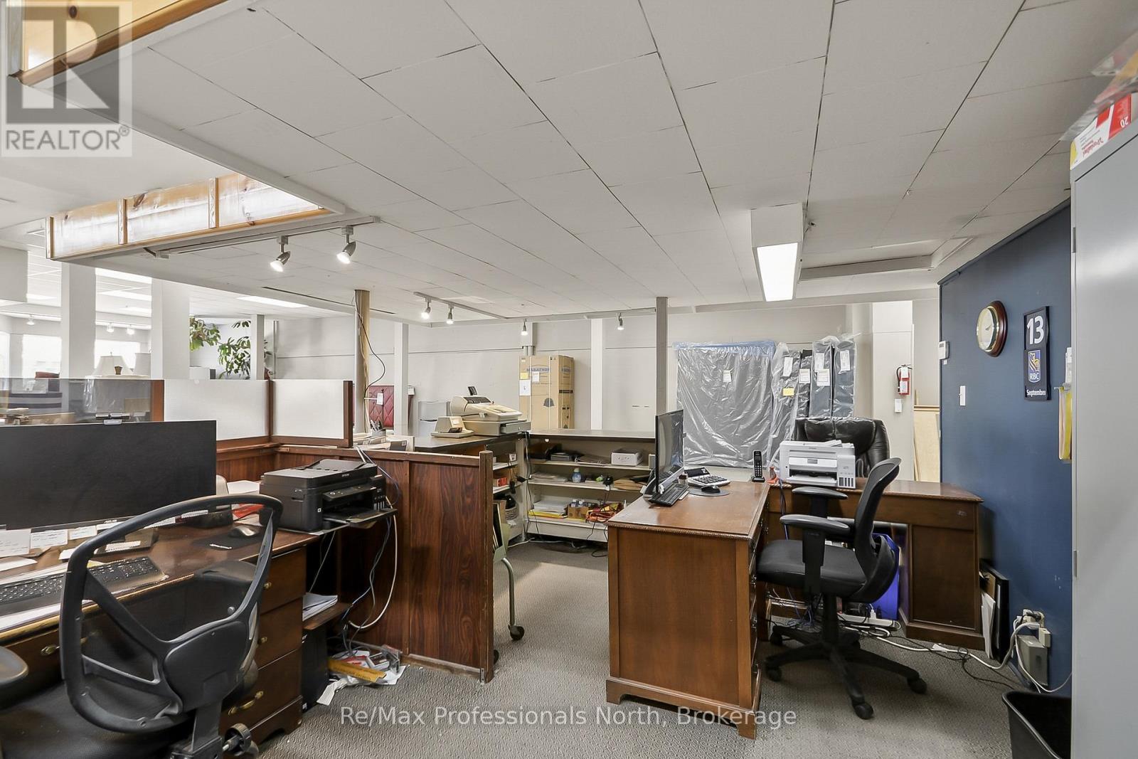 171 Muskoka Road S, Gravenhurst, Ontario  P1P 1X3 - Photo 8 - X12418071