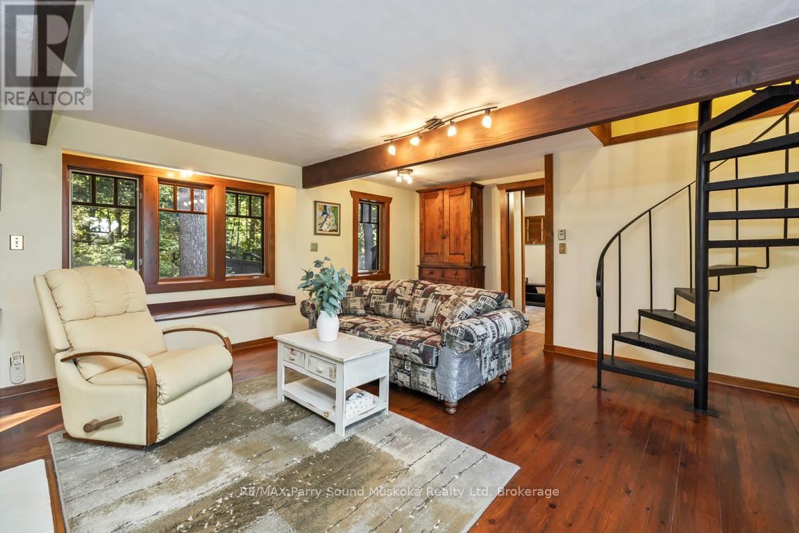 21 Glenn Burney Road, Seguin, Ontario  P2A 2X3 - Photo 23 - X12419243