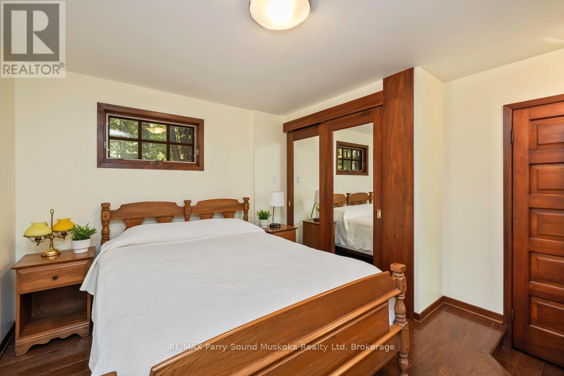 21 Glenn Burney Road, Seguin, Ontario  P2A 2X3 - Photo 26 - X12419243