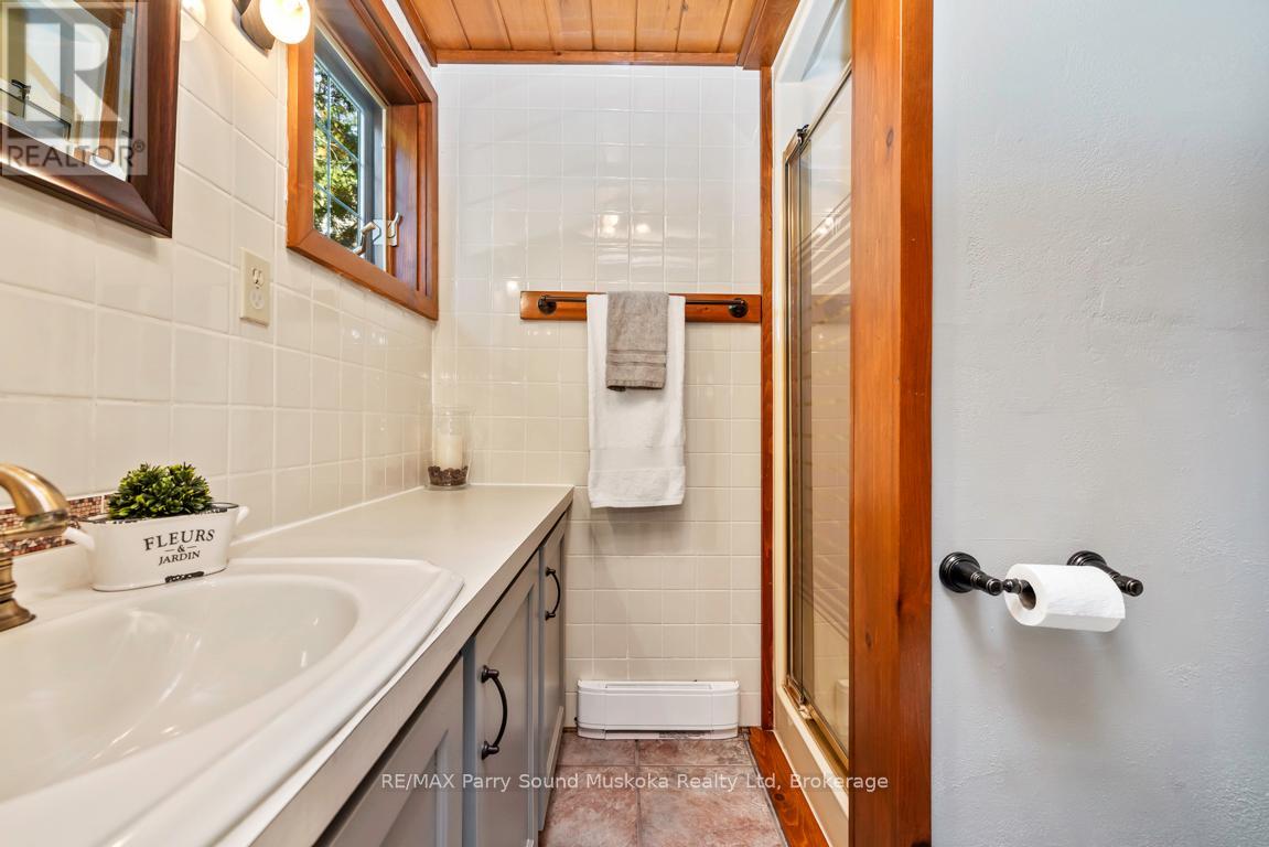 21 Glenn Burney Road, Seguin, Ontario  P2A 2X3 - Photo 32 - X12419243