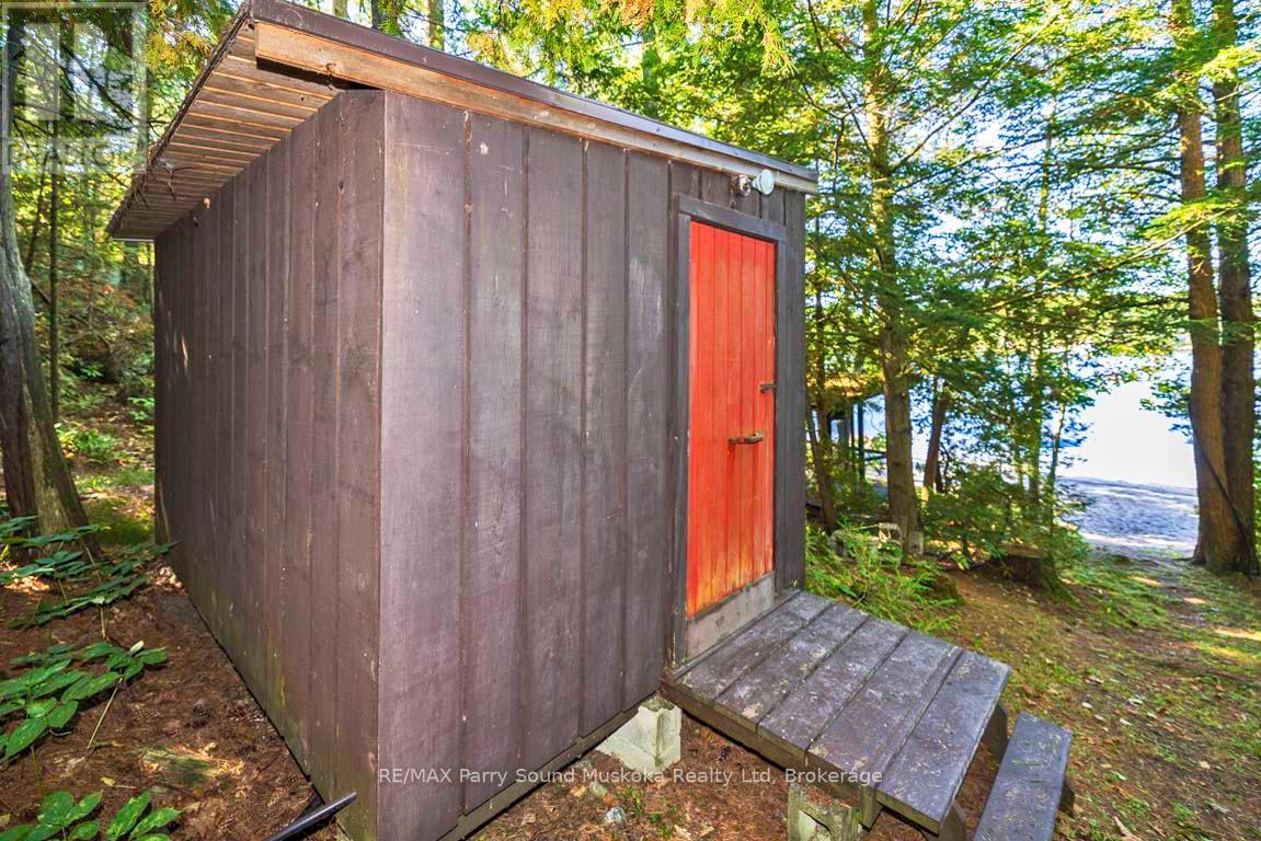 21 Glenn Burney Road, Seguin, Ontario  P2A 2X3 - Photo 43 - X12419243