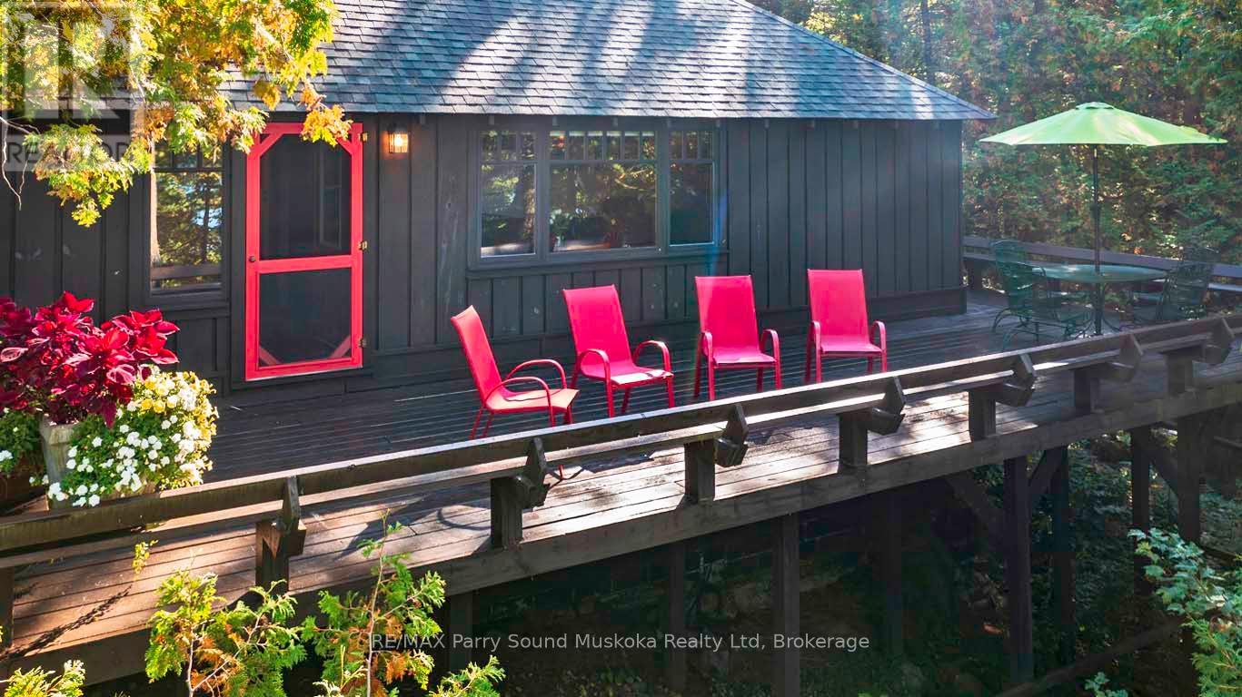 21 Glenn Burney Road, Seguin, Ontario  P2A 2X3 - Photo 5 - X12419243