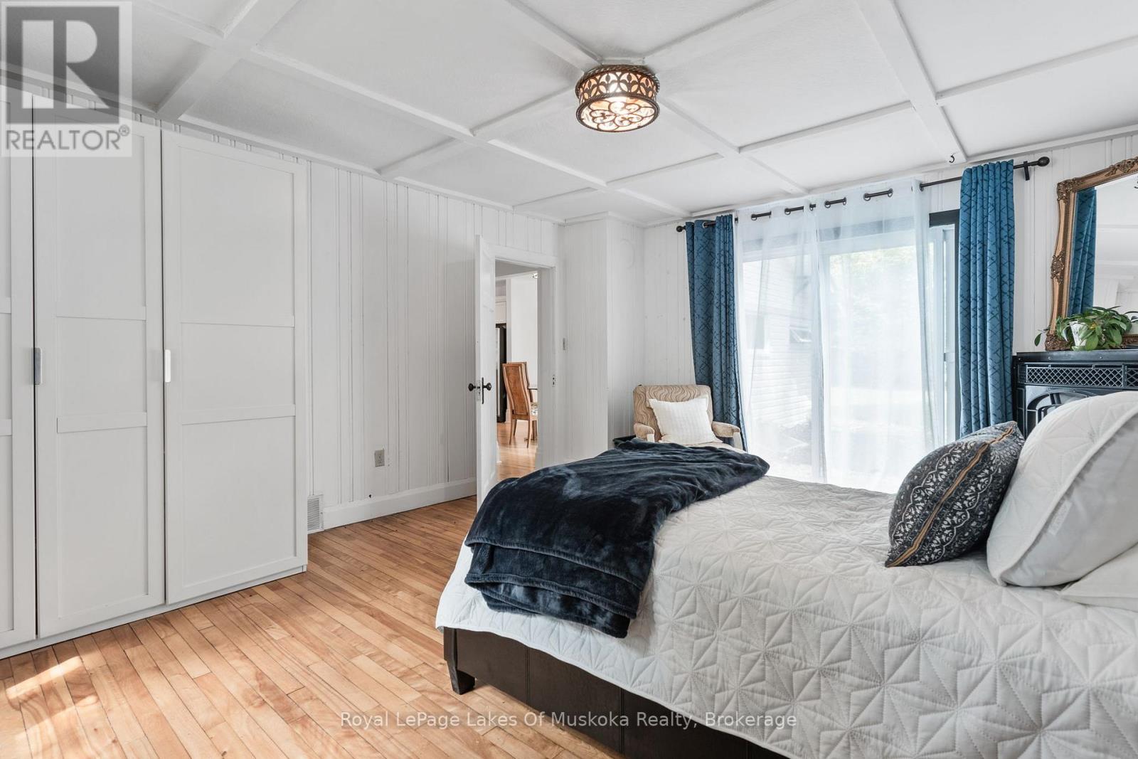 8 North Road, Lake Of Bays, Ontario  P0B 1A0 - Photo 23 - X12420975