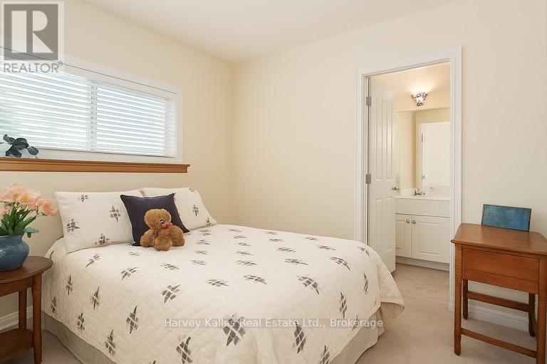 1039 Gordon St Street, Muskoka Lakes, Ontario  P0C 1A0 - Photo 18 - X12421155