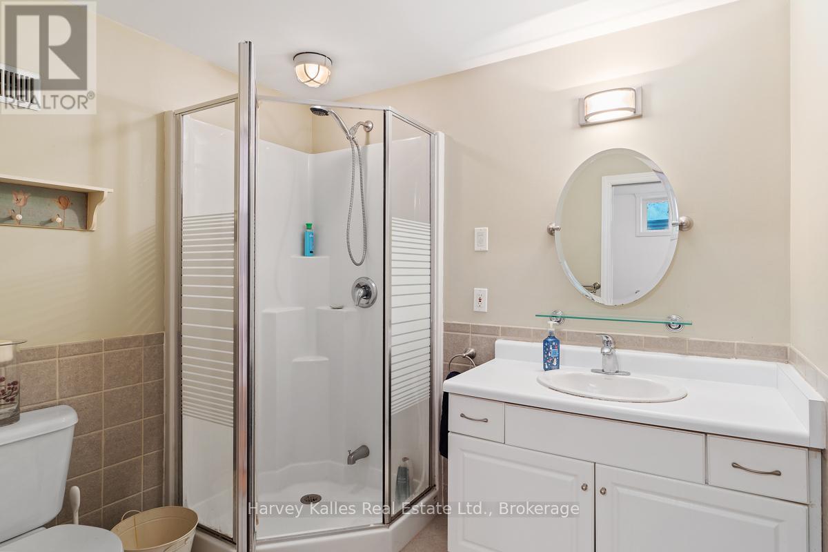 1039 Gordon St Street, Muskoka Lakes, Ontario  P0C 1A0 - Photo 24 - X12421155