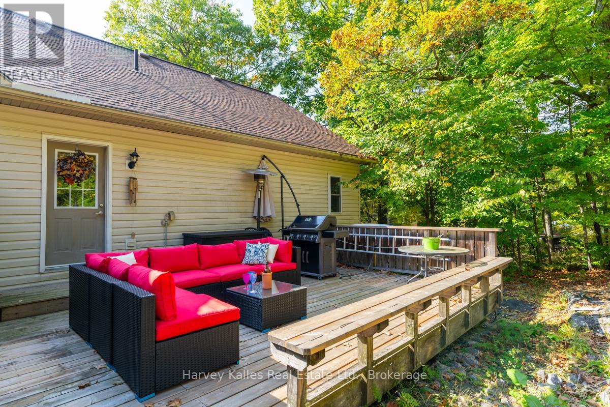 1039 Gordon St Street, Muskoka Lakes, Ontario  P0C 1A0 - Photo 29 - X12421155