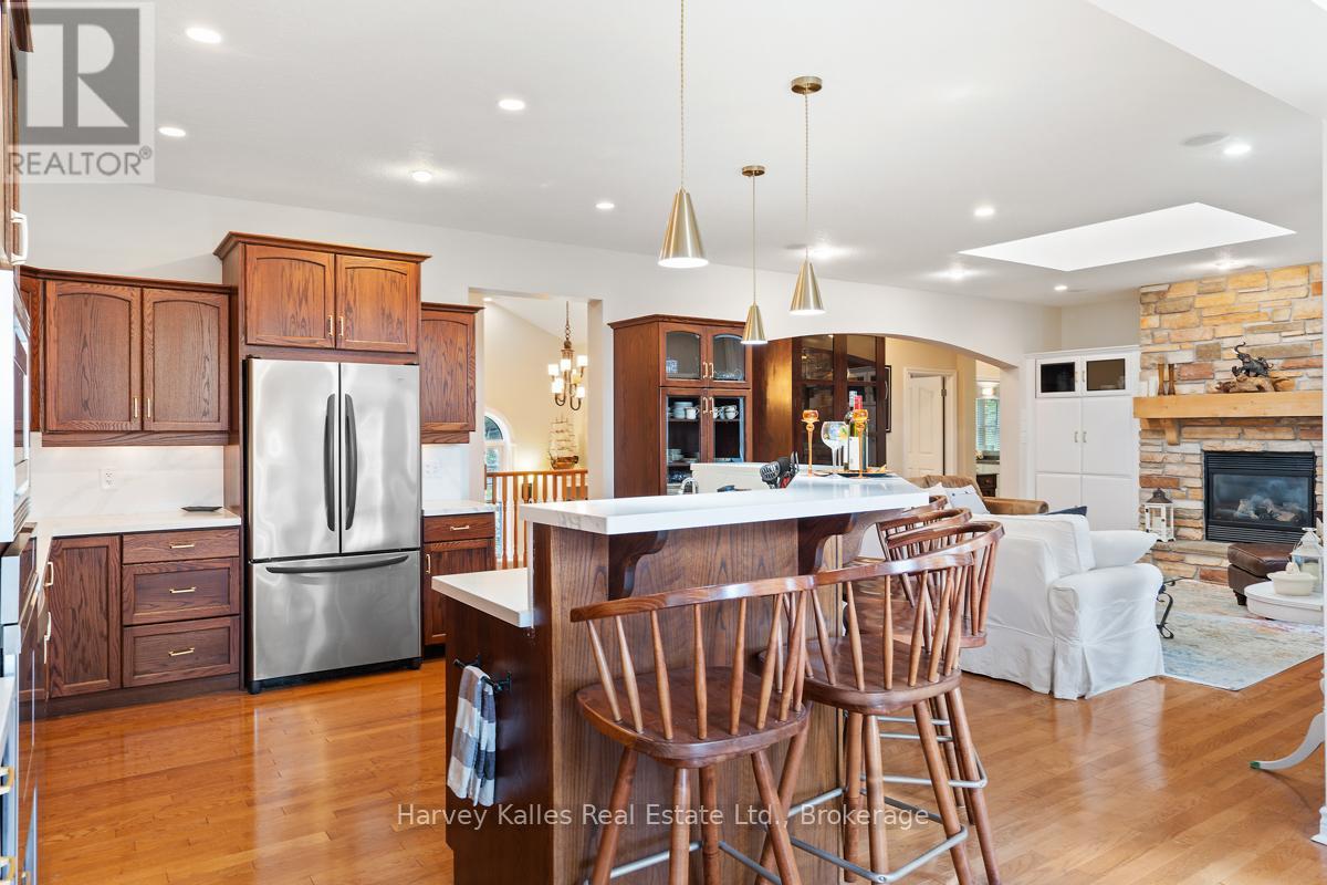 1039 Gordon St Street, Muskoka Lakes, Ontario  P0C 1A0 - Photo 6 - X12421155