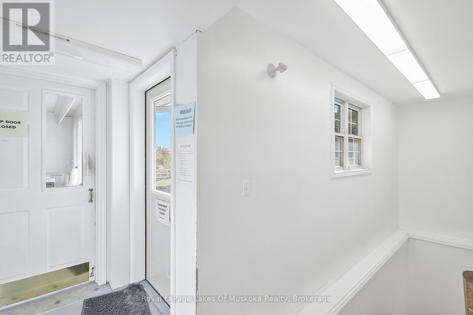 1008 South Monck Drive, Bracebridge, Ontario  P1L 1W8 - Photo 20 - X12421602