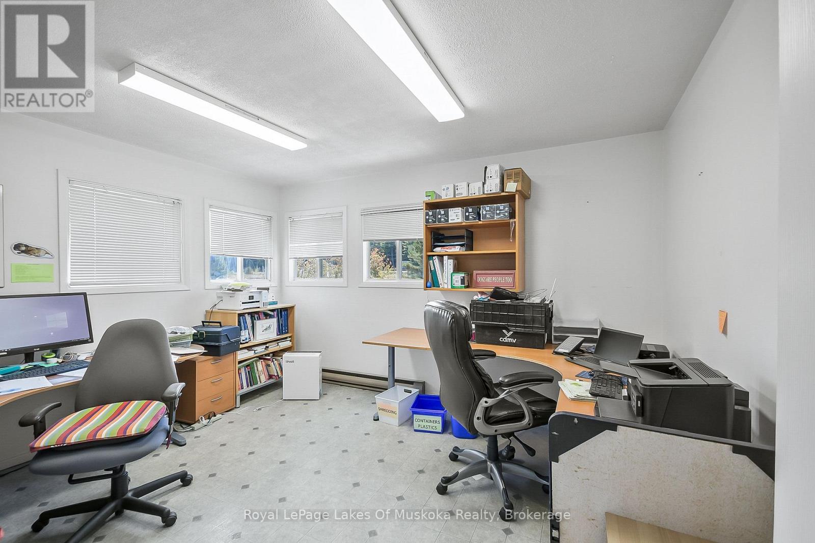 1008 South Monck Drive, Bracebridge, Ontario  P1L 1W8 - Photo 24 - X12421602