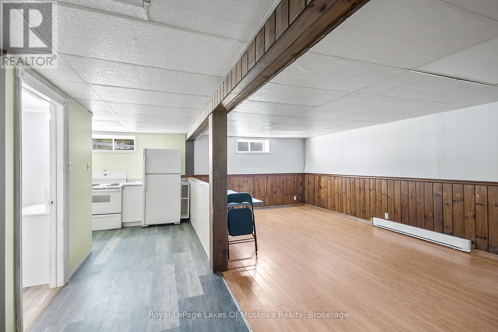 1008 South Monck Drive, Bracebridge, Ontario  P1L 1W8 - Photo 27 - X12421602