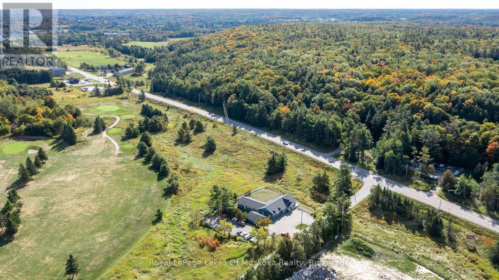 1008 South Monck Drive, Bracebridge, Ontario  P1L 1W8 - Photo 47 - X12421602