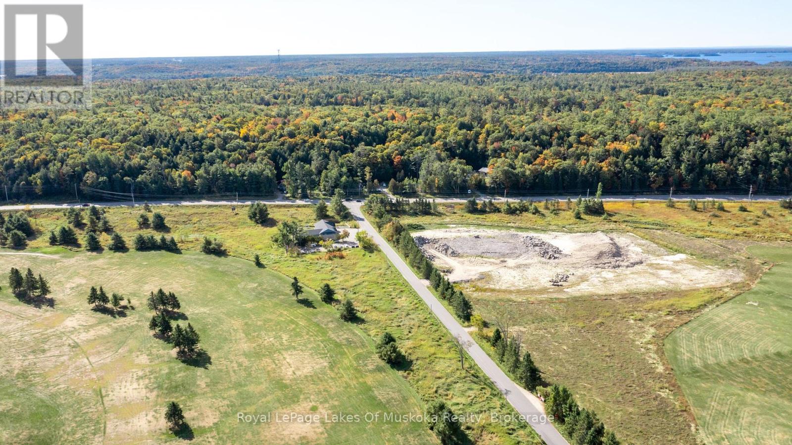 1008 South Monck Drive, Bracebridge, Ontario  P1L 1W8 - Photo 48 - X12421602