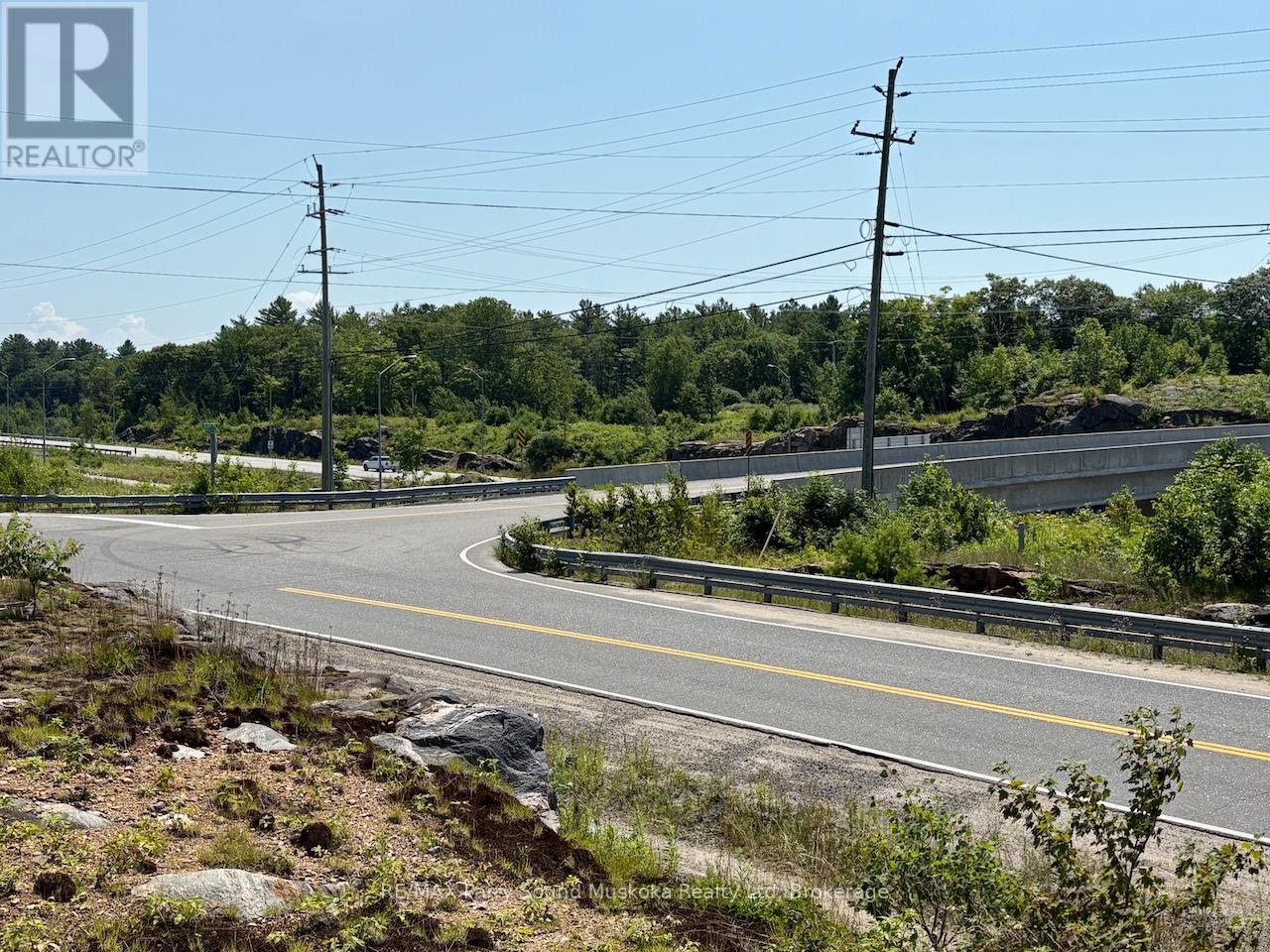 2 Leeds Road, Seguin, Ontario  P2A 2W8 - Photo 18 - X12423585