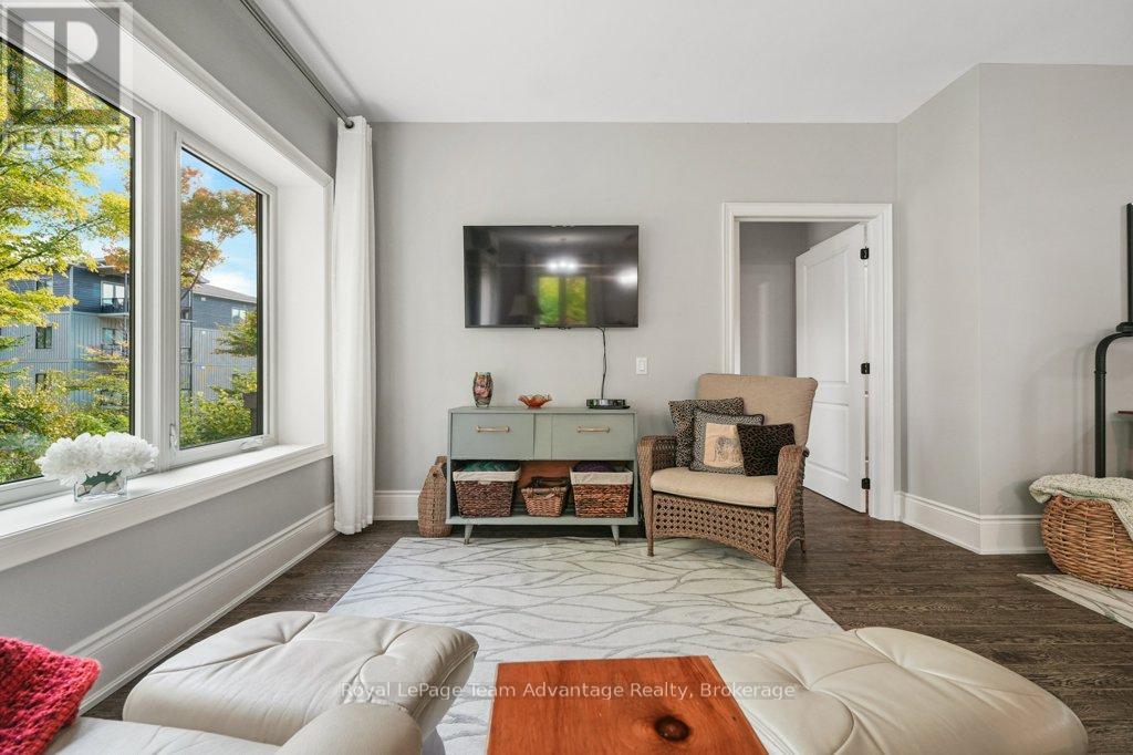 103 - 11b Salt Dock Road, Parry Sound, Ontario  P2A 3B6 - Photo 12 - X12423598