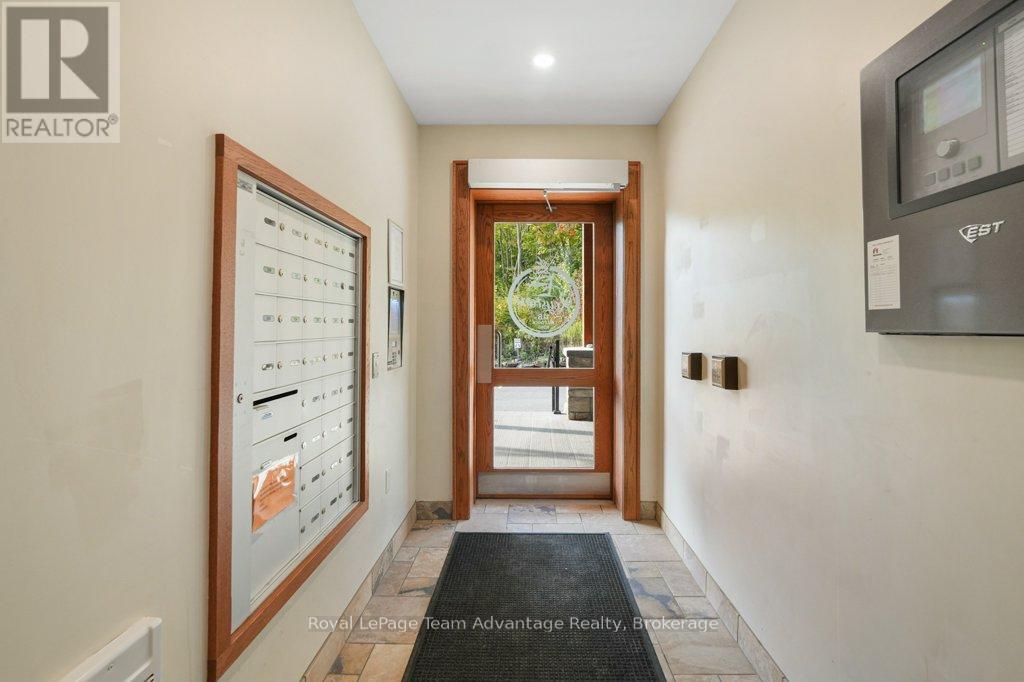 103 - 11b Salt Dock Road, Parry Sound, Ontario  P2A 3B6 - Photo 4 - X12423598