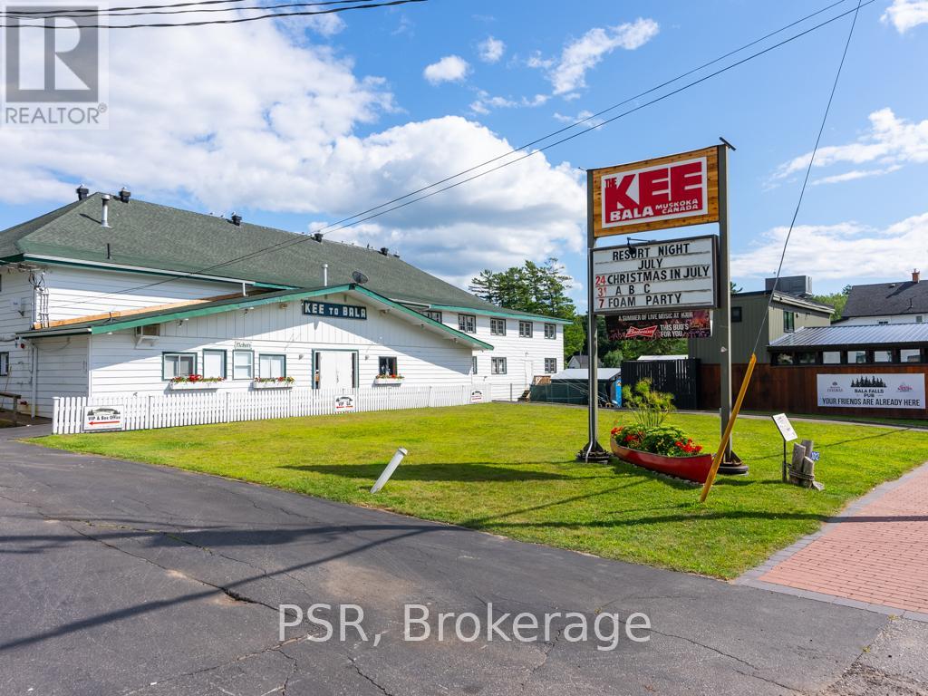 1020 Bala Falls Road, Muskoka Lakes, Ontario  P0C 1A0 - Photo 37 - X12424006