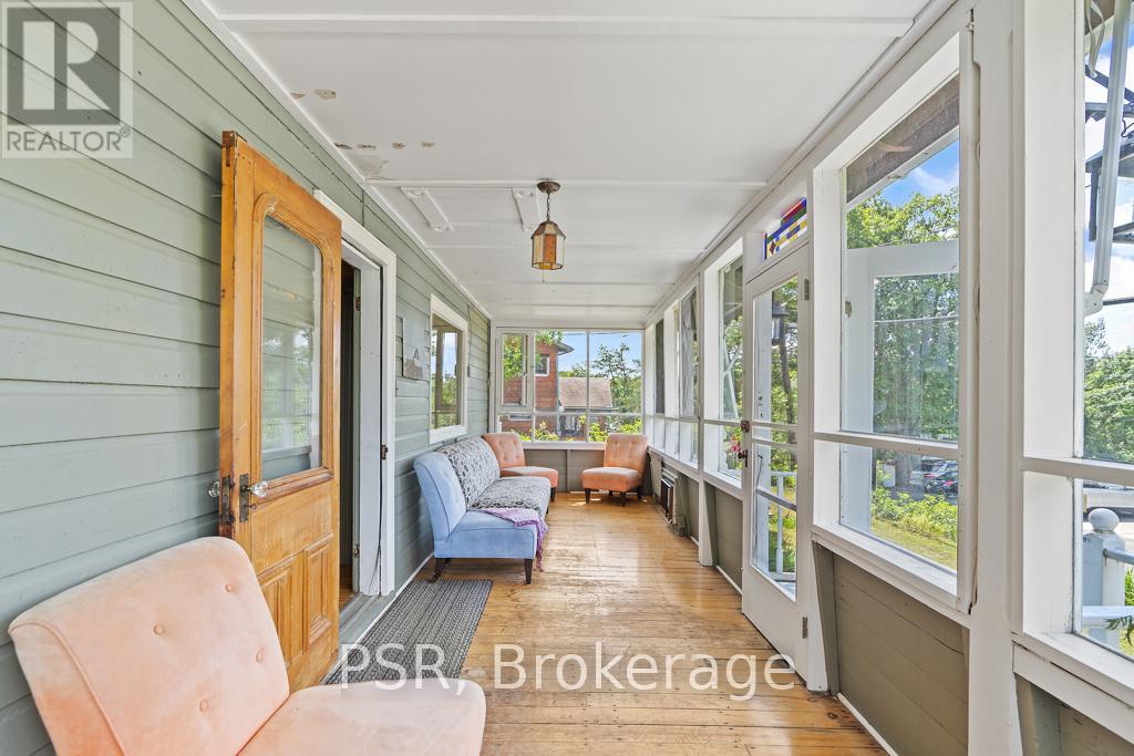 1020 Bala Falls Road, Muskoka Lakes, Ontario  P0C 1A0 - Photo 13 - X12424010