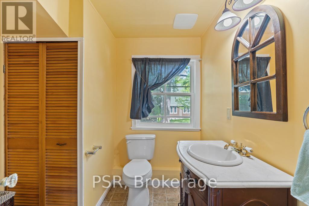 1020 Bala Falls Road, Muskoka Lakes, Ontario  P0C 1A0 - Photo 23 - X12424010