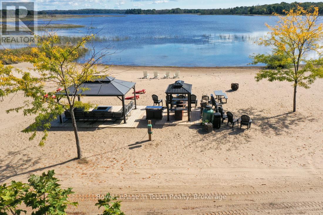 93-44 Potato Island Road, Georgian Bay, Ontario  L0K 1S0 - Photo 18 - X12425380