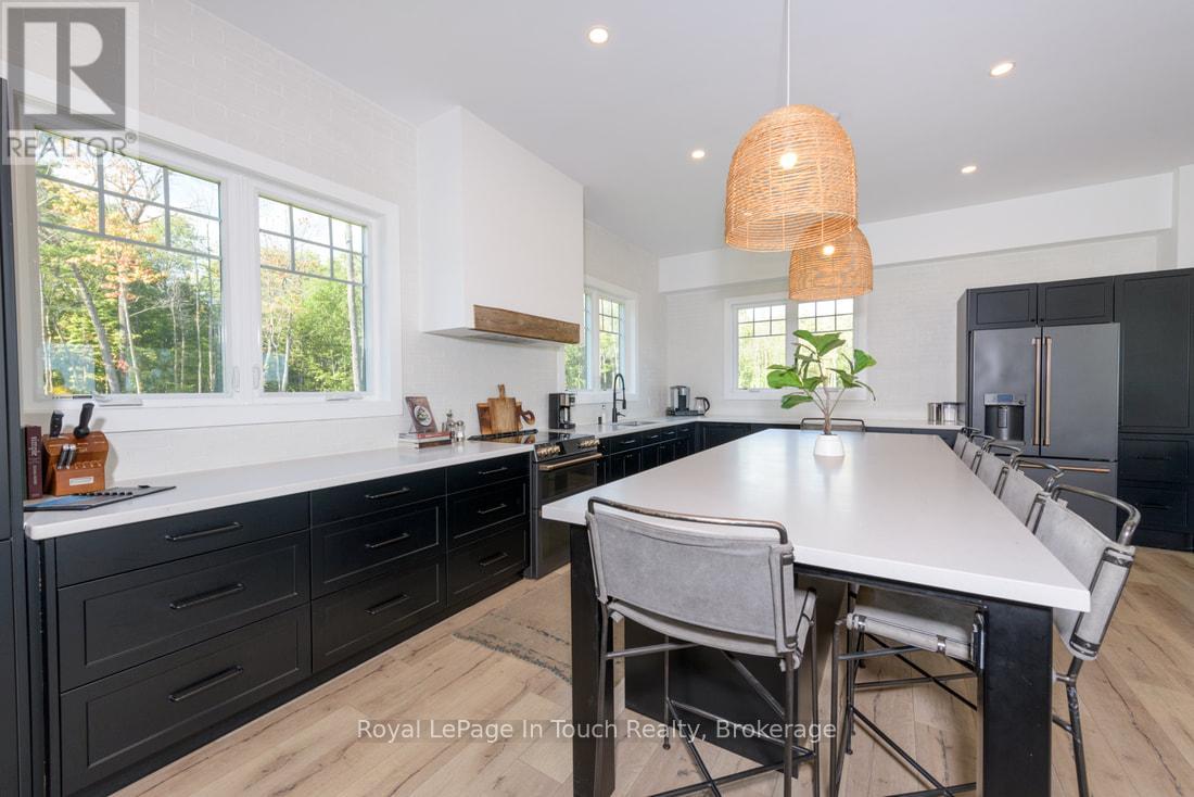 93-44 Potato Island Road, Georgian Bay, Ontario  L0K 1S0 - Photo 24 - X12425380