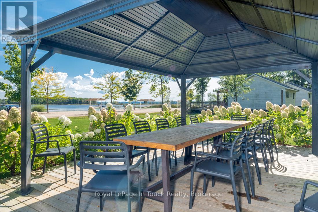 93-44 Potato Island Road, Georgian Bay, Ontario  L0K 1S0 - Photo 27 - X12425380