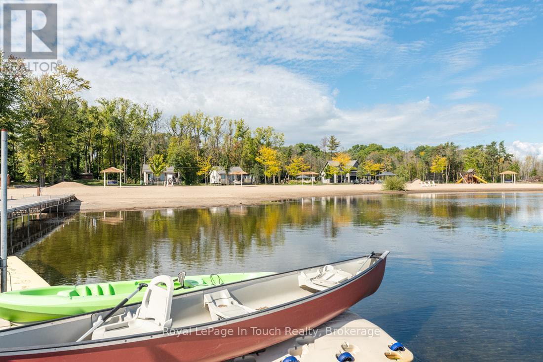 93-44 Potato Island Road, Georgian Bay, Ontario  L0K 1S0 - Photo 9 - X12425380