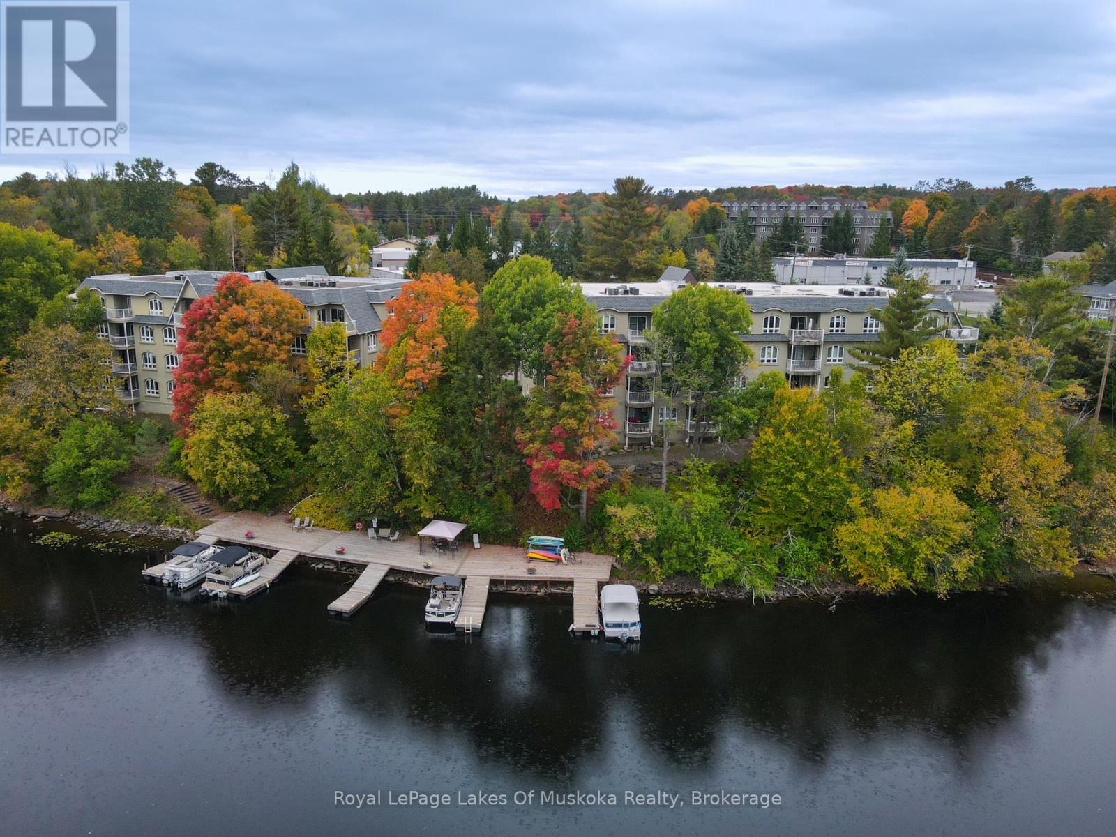 106 - 31 Dairy Lane, Huntsville, Ontario  P1H 2L7 - Photo 2 - X12425397