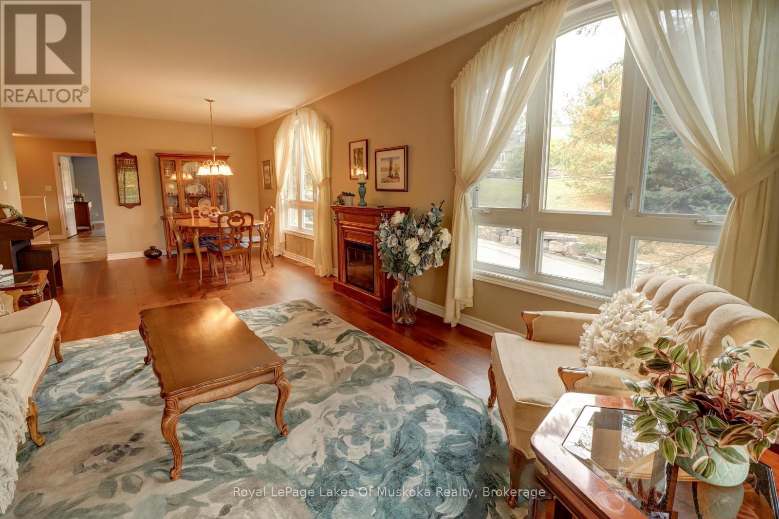 106 - 31 Dairy Lane, Huntsville, Ontario  P1H 2L7 - Photo 6 - X12425397