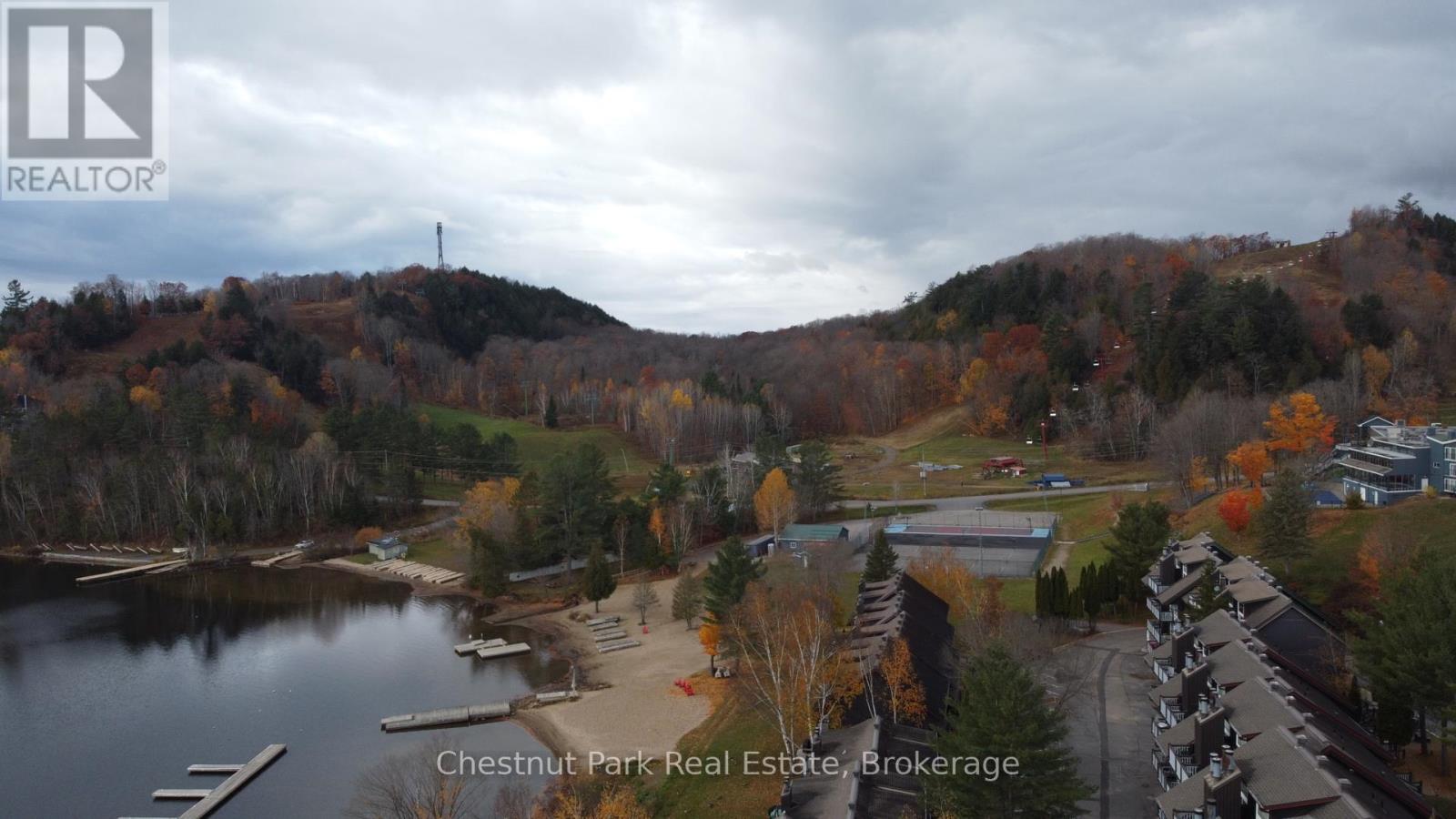 4 Turner Drive, Huntsville, Ontario  P1H 1A8 - Photo 1 - X12425458