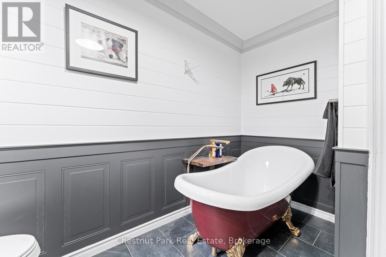 1037 Skeleton Lake 3 Road, Muskoka Lakes, Ontario  P0B 1M0 - Photo 14 - X12427195