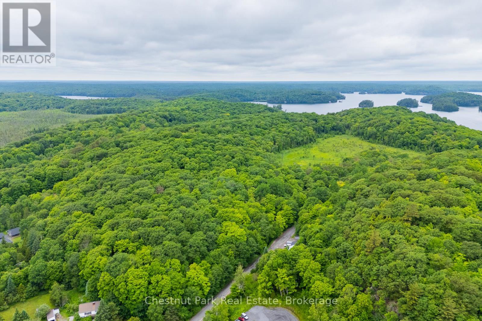 1037 Skeleton Lake 3 Road, Muskoka Lakes, Ontario  P0B 1M0 - Photo 15 - X12427195