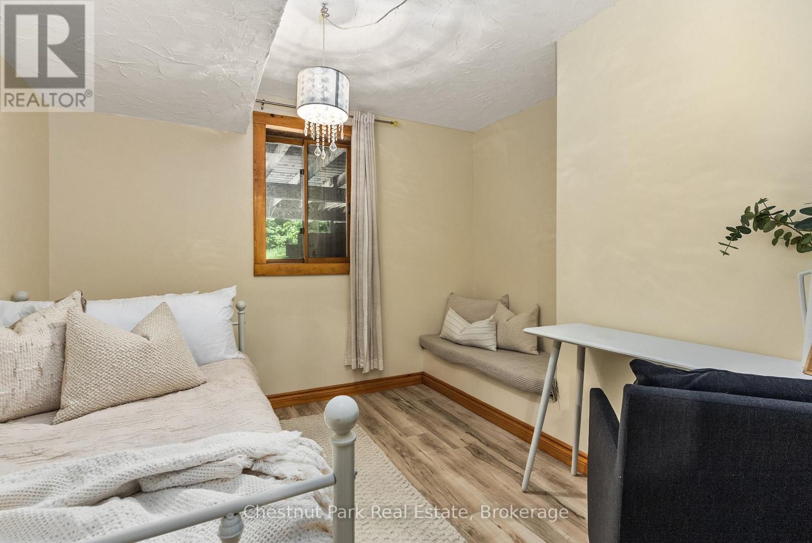 115 Woodland Drive, Huntsville, Ontario  P1H 1A7 - Photo 25 - X12428063