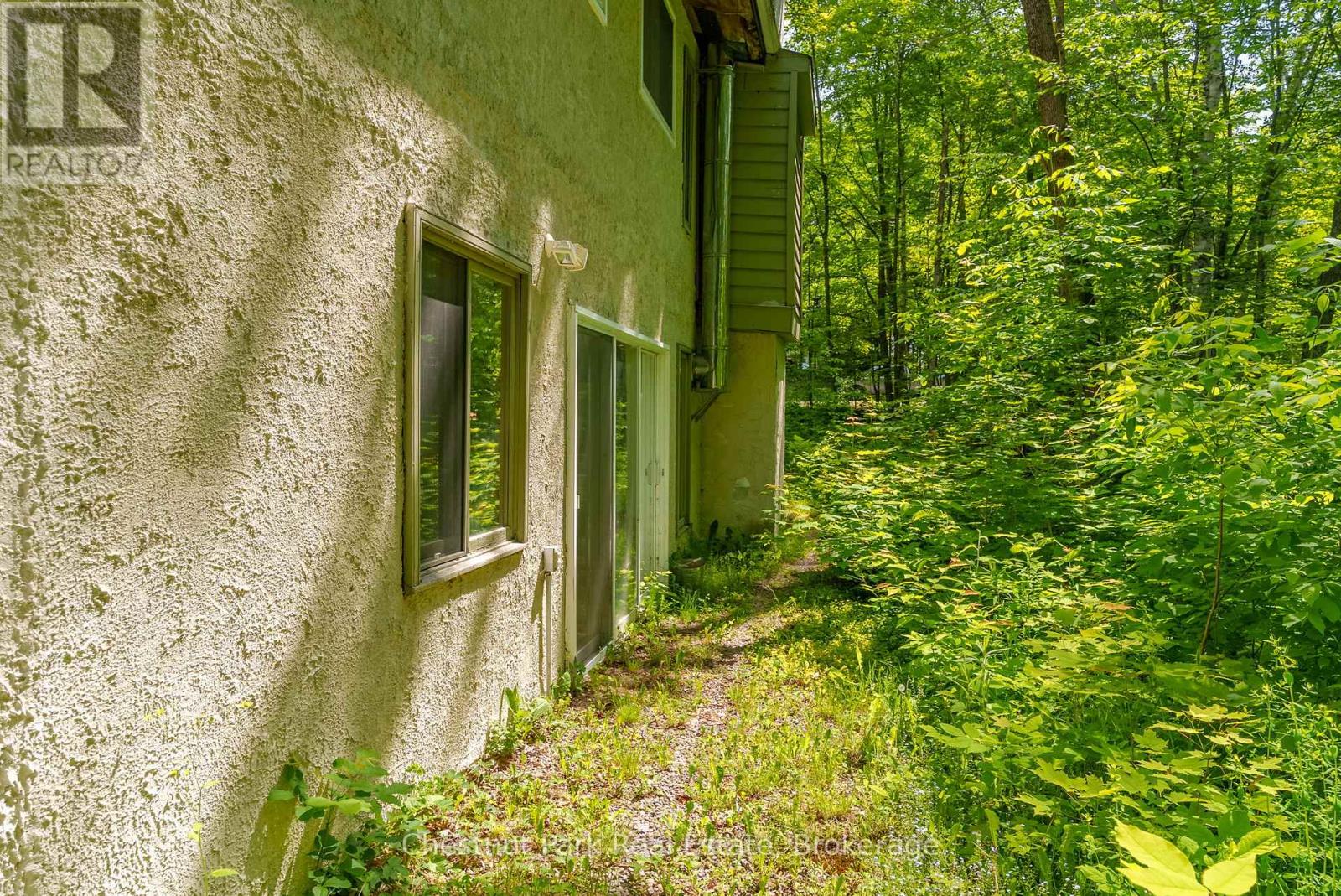 115 Woodland Drive, Huntsville, Ontario  P1H 1A7 - Photo 42 - X12428063