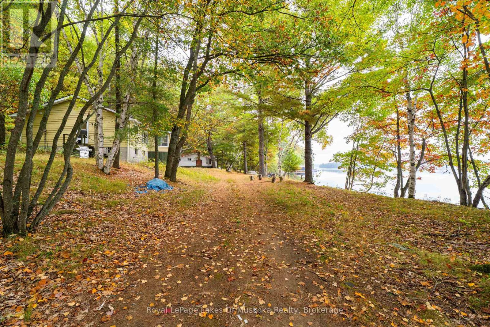 3384 South Portage Road, Huntsville, Ontario  P1H 2J3 - Photo 12 - X12428971