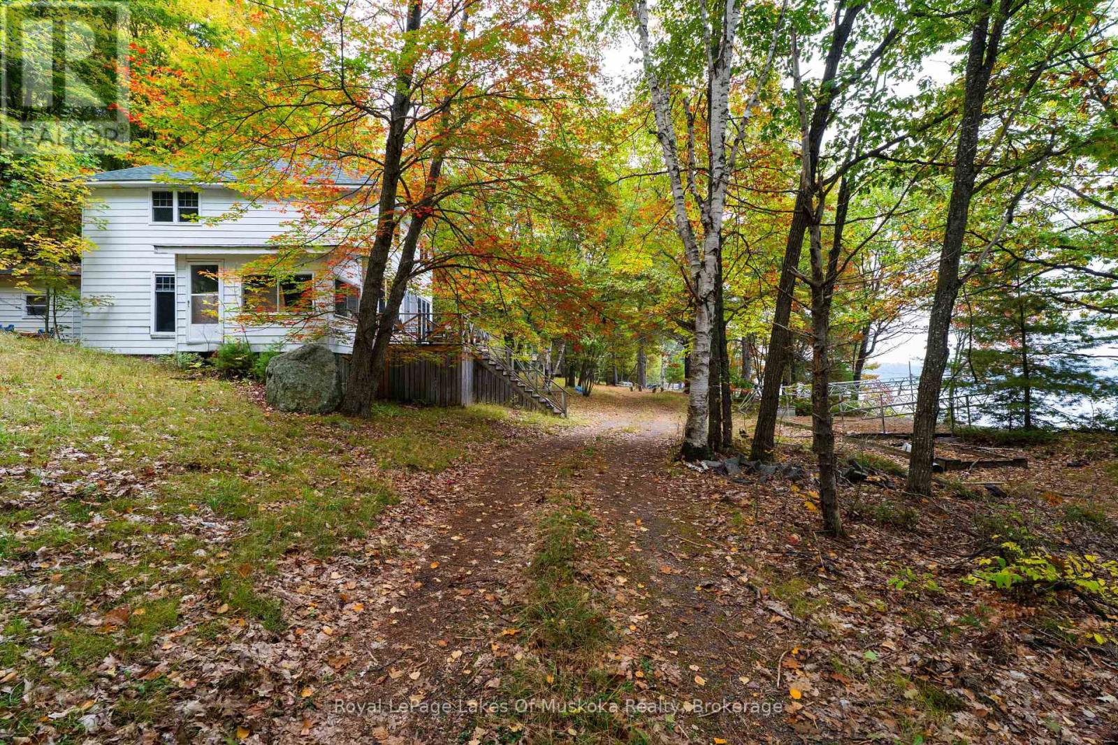 3384 South Portage Road, Huntsville, Ontario  P1H 2J3 - Photo 13 - X12428971